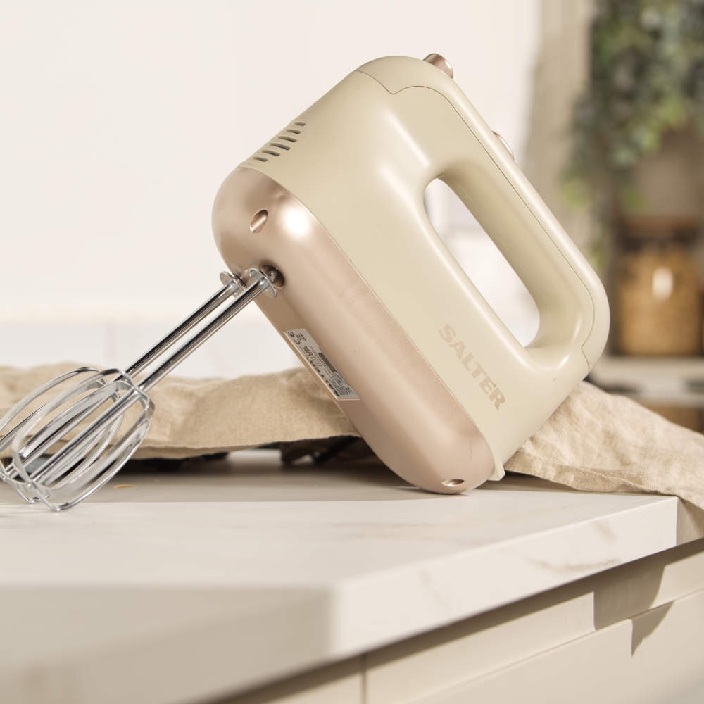 Finding the Best Hand Mixer: Your Ultimate Guide to Effortless Baking
